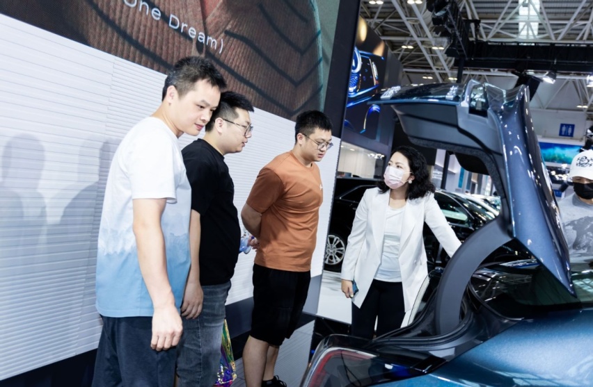 全新CT6、全新GT4福州上市，凯迪拉克正式开启先锋焕新篇章
