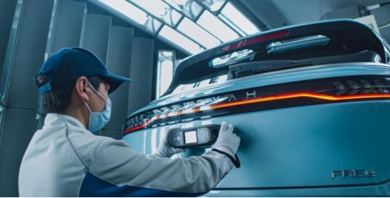 国人打造的高端SUV，岚图FREE能凭实力让你放弃特斯拉Model Y