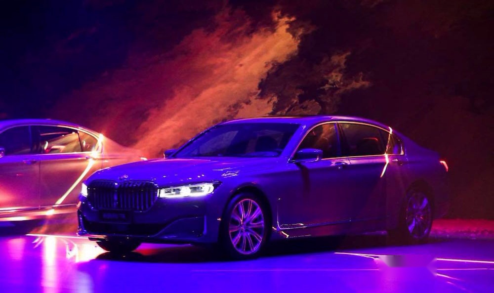 开宝马坐宝马 新BMW 7系开辟现代豪华新境