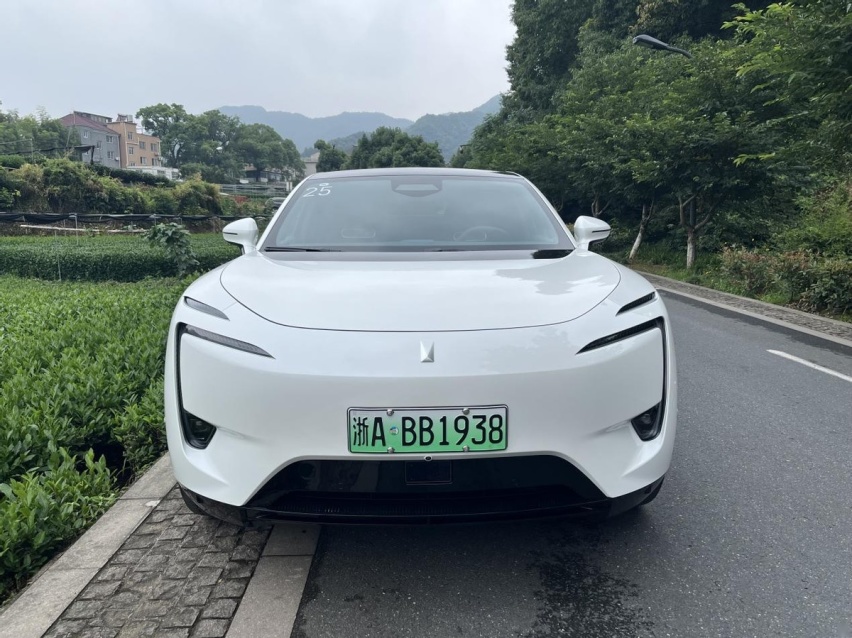 阿维塔11智驾之旅 体验城市NCA和AVP代客泊车功能