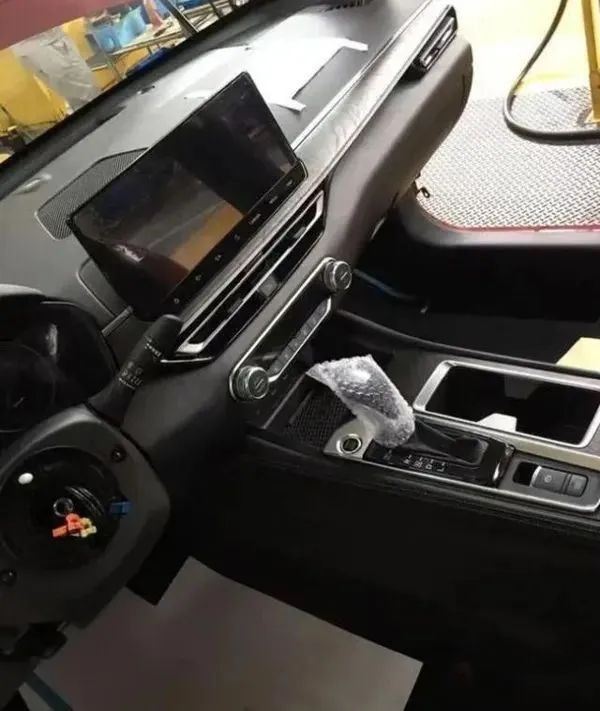 CVT变9AT，全新一代日产天籁不再是“大马拉小车”？