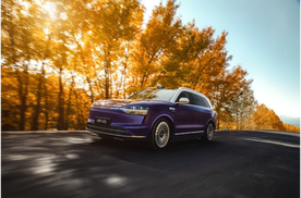 智慧重塑豪华，问界用整车智能体验重购豪华车消费逻辑