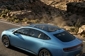 静奢风质感拉满，全新smart精灵6号尽显低调奢华