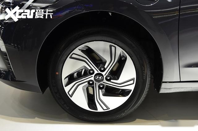纯电动续航85Km 领动PHEV上市 补贴后15.78万起售