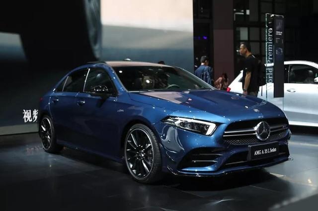首款国产梅赛德斯-AMG A35L成都车展预售：4.9秒破百