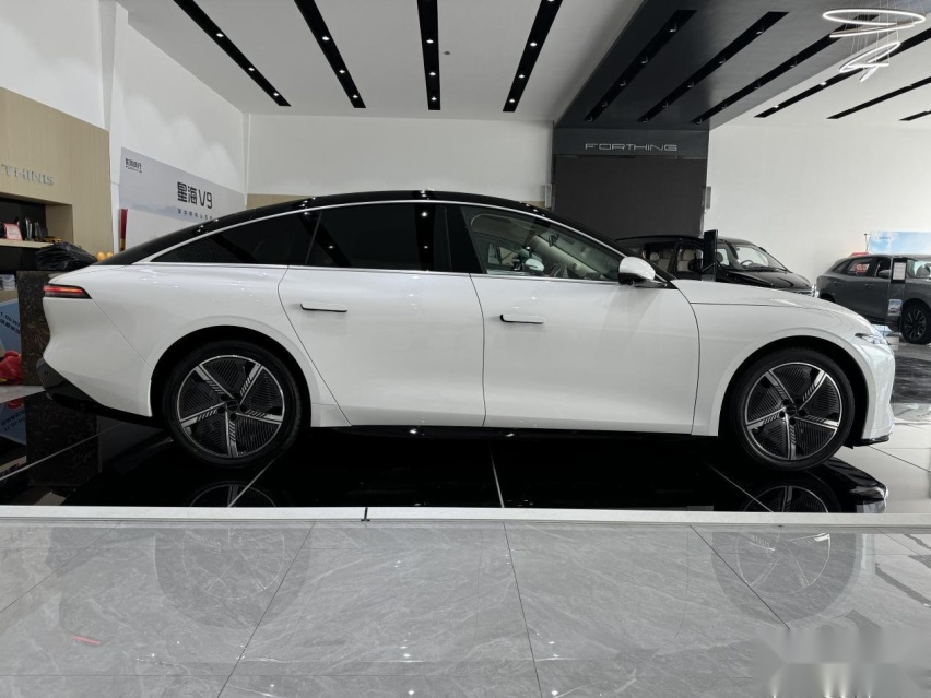 百公里电费6块钱？12万就能买到的C级车，星海S7值得吗？