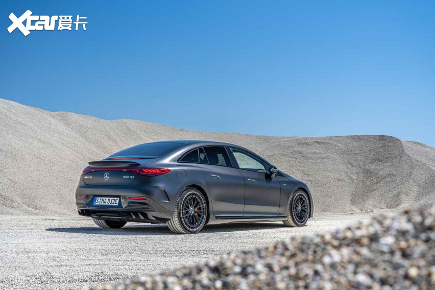 当时提到了于ces所亮相的全新concept cla,象征着奔驰未来纯电车样貌