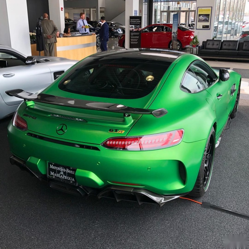奔驰AMG GT R实车 绿色的帅气感