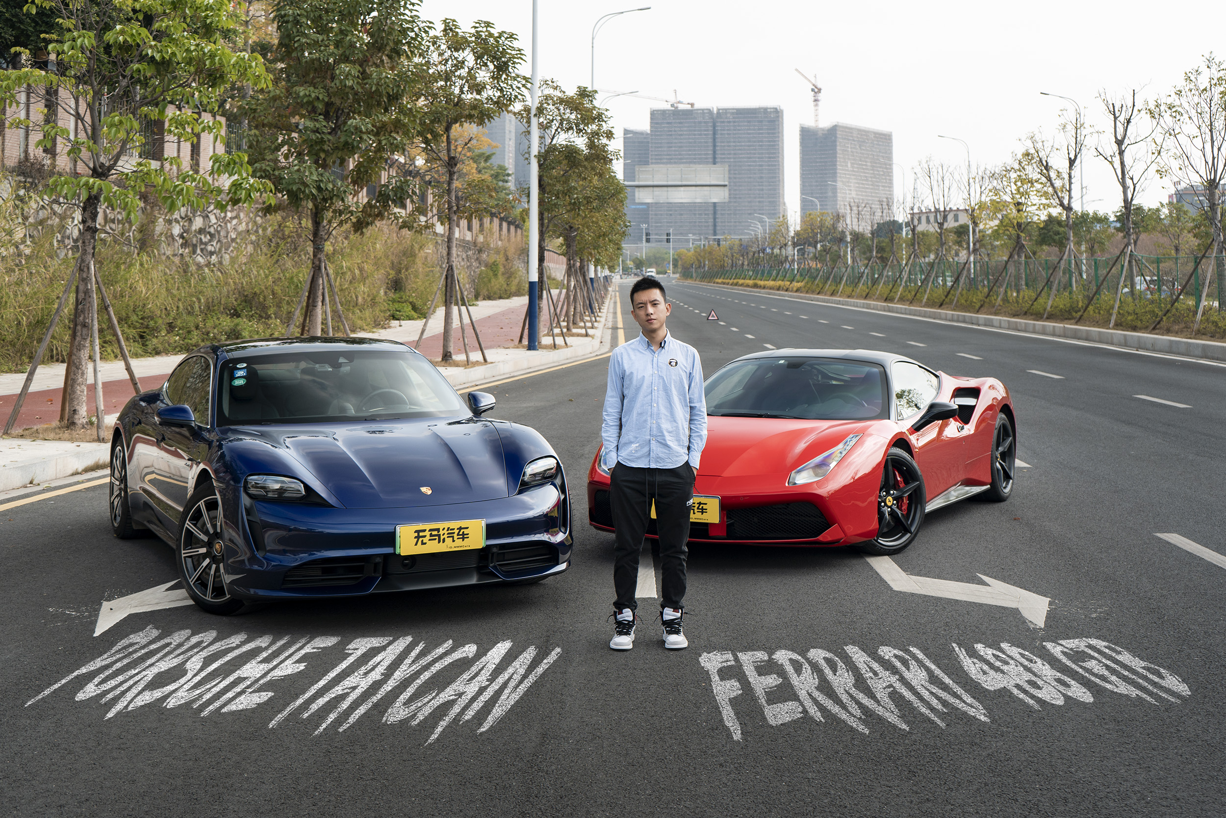 rTaycanȷ488늄I܇뉺yܣ