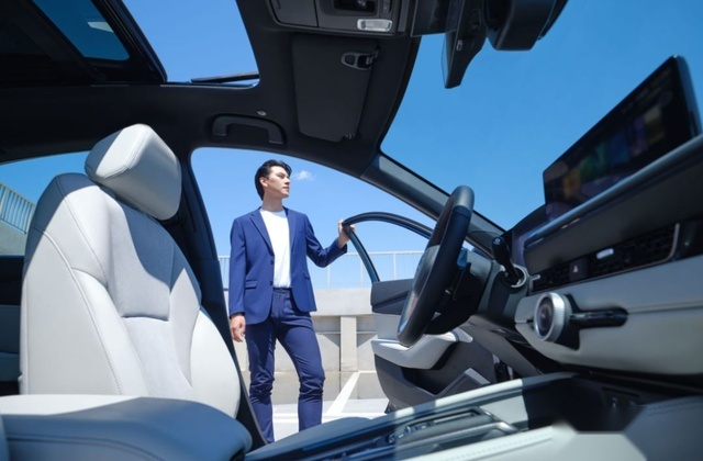 英仕派，凭啥成为都市精英群体的“Dream Car”？
