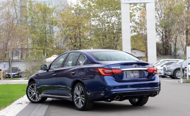 Q50L优惠6万多，雷克萨斯ES加价3万，到底为什么？