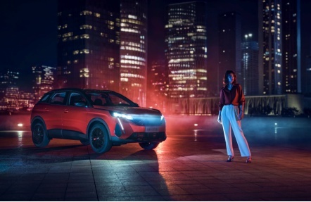 年轻人的第一台操控型SUV，为什么一定是全新4008炫夜版
