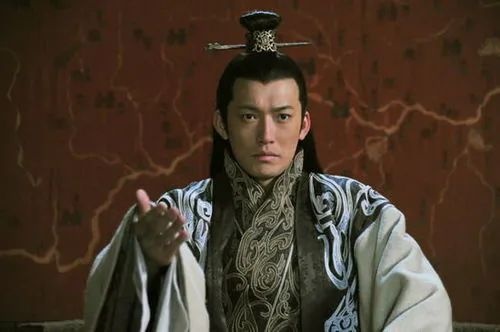 企业频繁走马换将，二手车行业迎来大震荡？