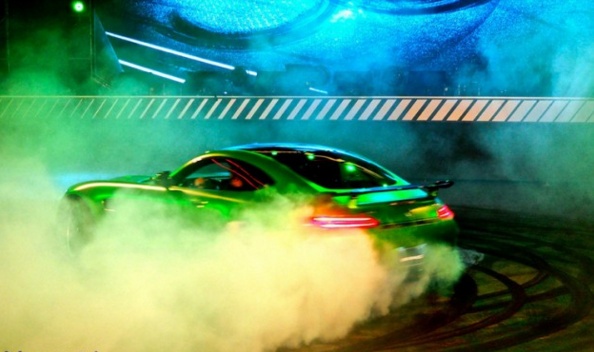 最速后驱车！梅赛德斯-AMG GT R终于夺笼而出！
