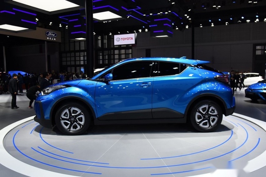 续航400km，起售价同级最贵，广汽丰田C-HR EV上市