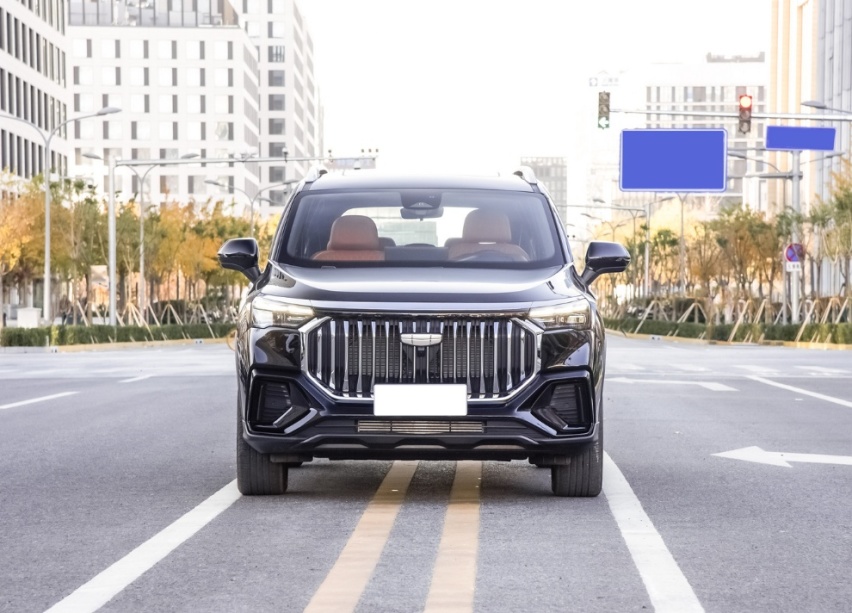不足15万能买的中型SUV，大厂出品，造型大气，还搭载2.0T加92油