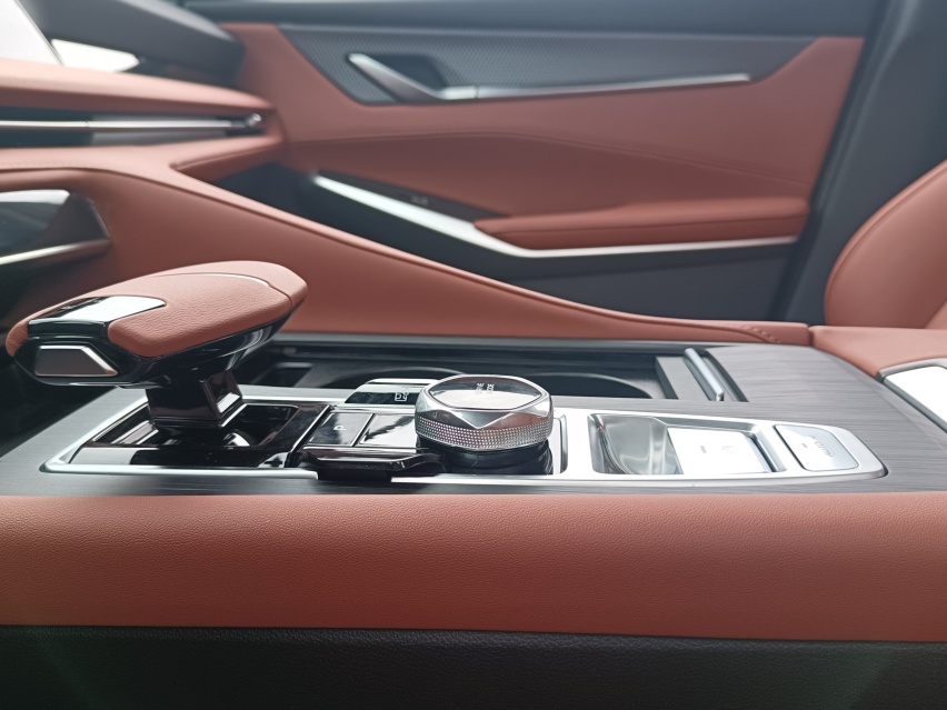 神车 第三代长安CS75 PLUS 升级进阶焕新而来