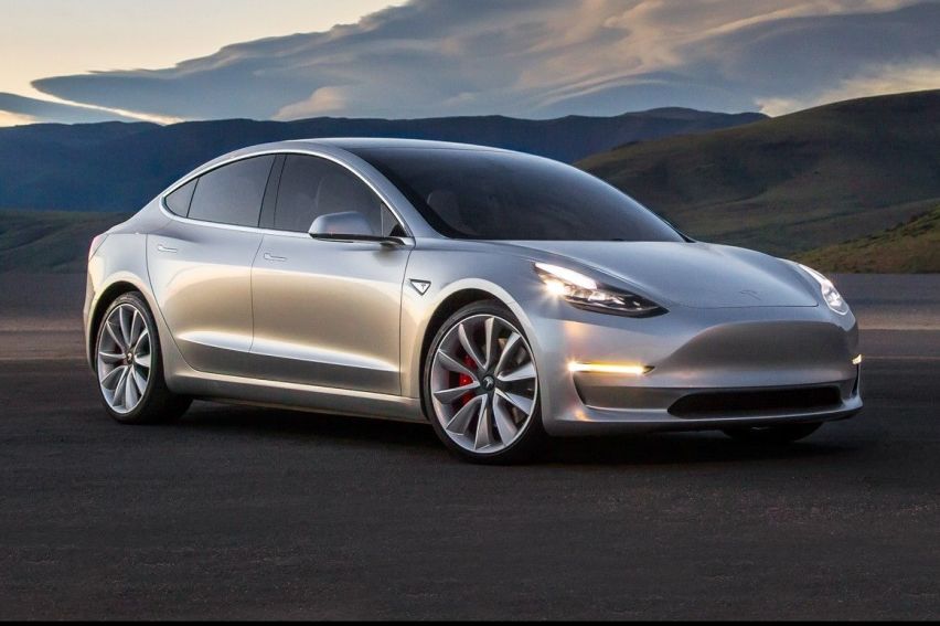 国产特斯拉Model 3售35.58万起，460公里续航，5