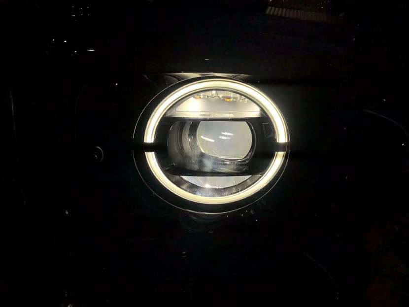 黑夜如白昼，奔驰G级原厂升级LED大灯