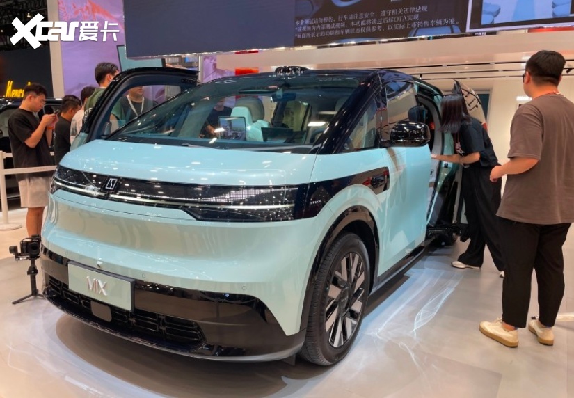 "宝宝巴士"极氪mix亮相!最大功率为310kw,采用对开滑门设计