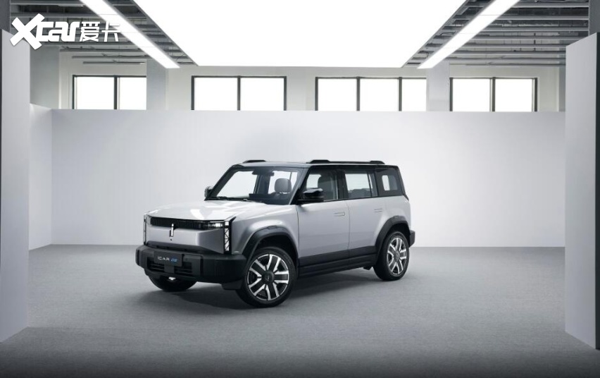 奇瑞iCAR 03低价上市！纯电小硬派越野，车长4.4米，四驱功率20