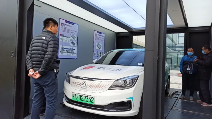 竺延风亲自“推销”，武汉明年有望推出千余辆“换电”出租车