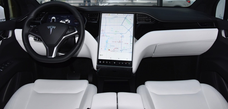 红旗E-HS9如何赶超蔚来ES8和Model X？
