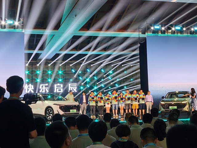 东风日产启辰大V DD-i售11.89万起，终于把合资混动价格打下来了