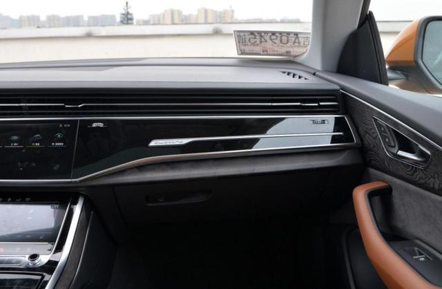 奔驰、宝马速速接招！奥迪全新旗舰级SUV Q8成都车展将预售