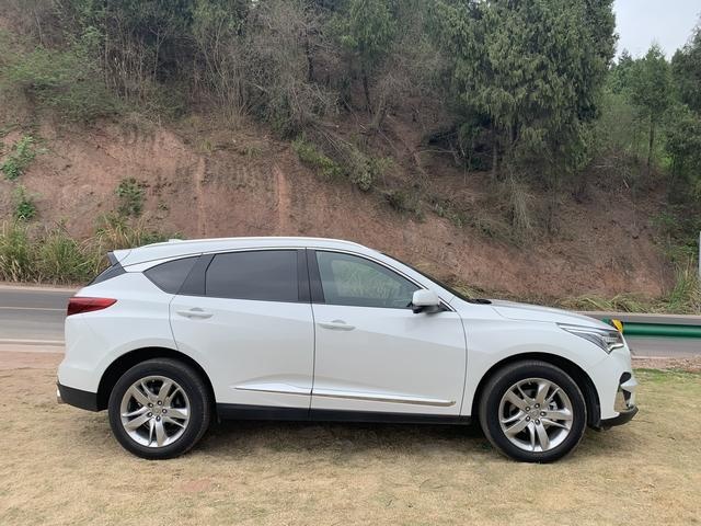 独立试驾讴歌RDX：清晰的操控感，就是花40万买它的理由？