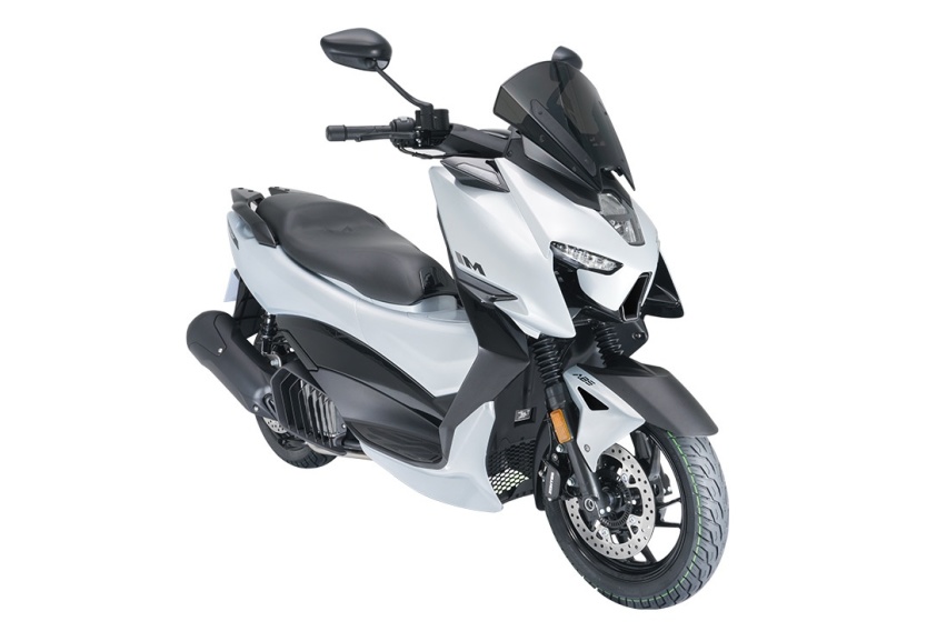 升仕加入内卷！1.58万，150D/M上市：家族式外观，12L大油箱