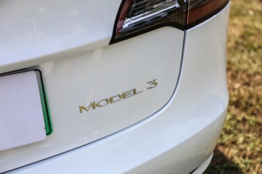懂车之道试车：国产特斯拉Model 3，我和你们真不一样