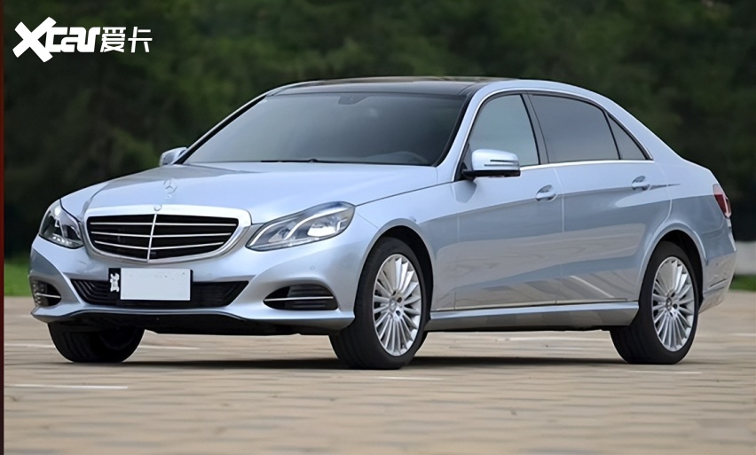 前几期节目我给大家介绍了这代五系如何升级m5套件的详细过程《宝马五