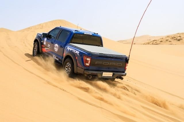 掌控越野，掌控人生：福特F-150猛禽全方位测试