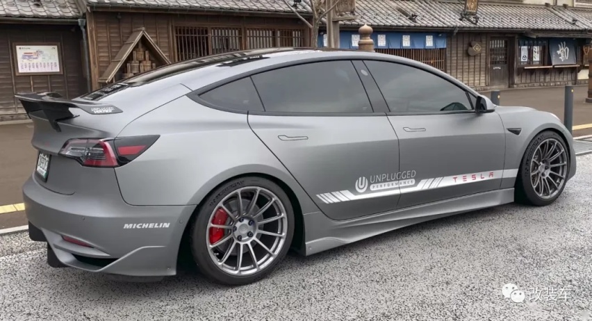 扬言刷新全美赛道纪录！赛化特斯拉Model 3有这个实力吗？