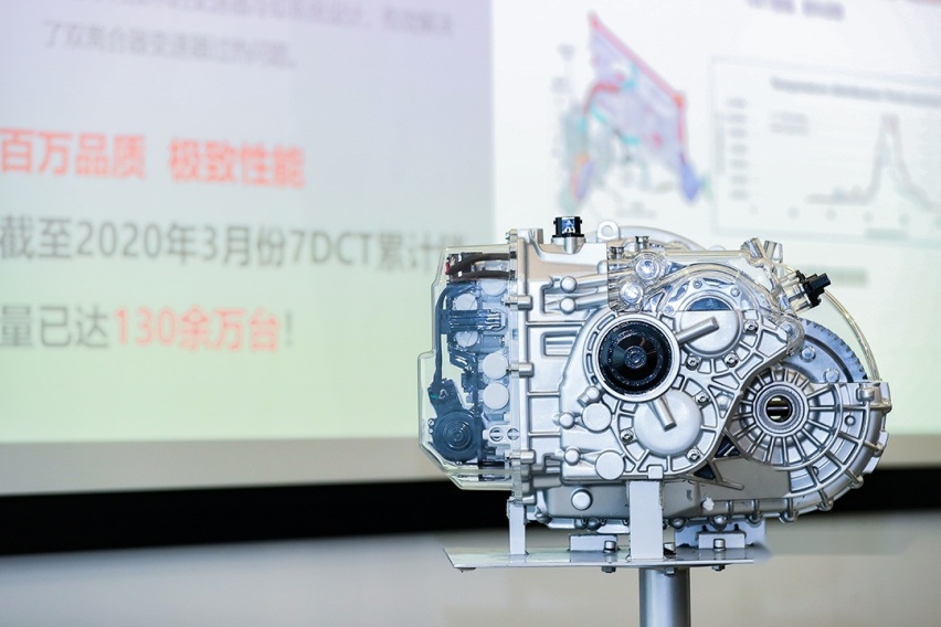 7.5秒破百，7.1L油，15万级中国豪华SUV怎么做到的？
