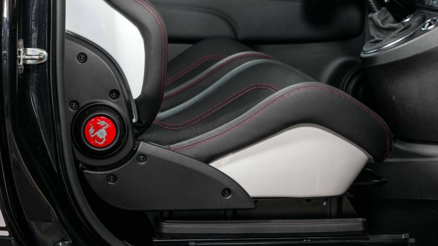 阿巴特Abarth 695 Esseesse收藏版发布限量1350辆