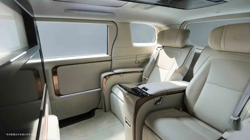 LEXUS雷克萨斯旗舰级豪华MPV全新一代LM正式上市