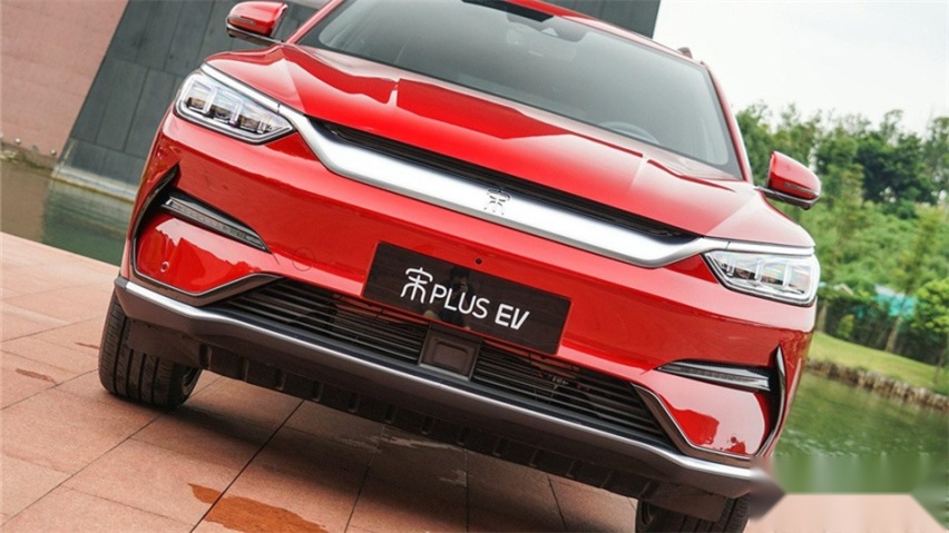 比亚迪宋PLUS EV：保险上涨12%，赶上一年保养费用？