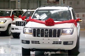 国产4.6L V8大排量“陆巡”正式量产交付，价格更便宜
