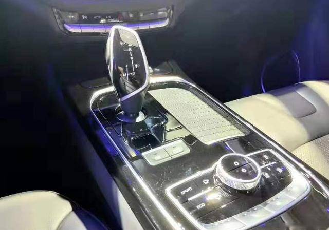 成都车展科赛GT登场！蓝鲸2.0T+爱信8AT兼顾运动与空间