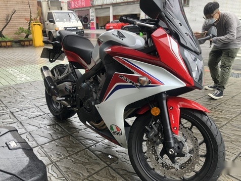 入门四缸车，本田CBR650F一年来养车体验