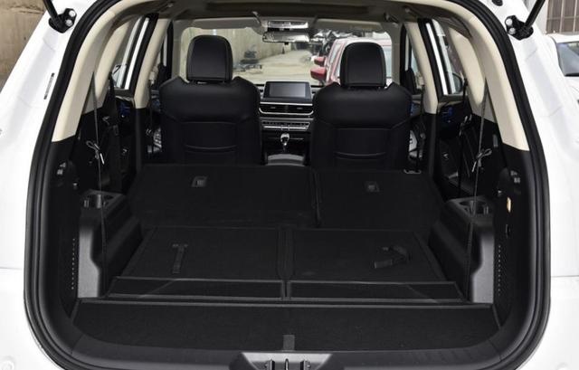 放弃汉兰达，花小钱还可选这3款中型SUV，最低不足7w