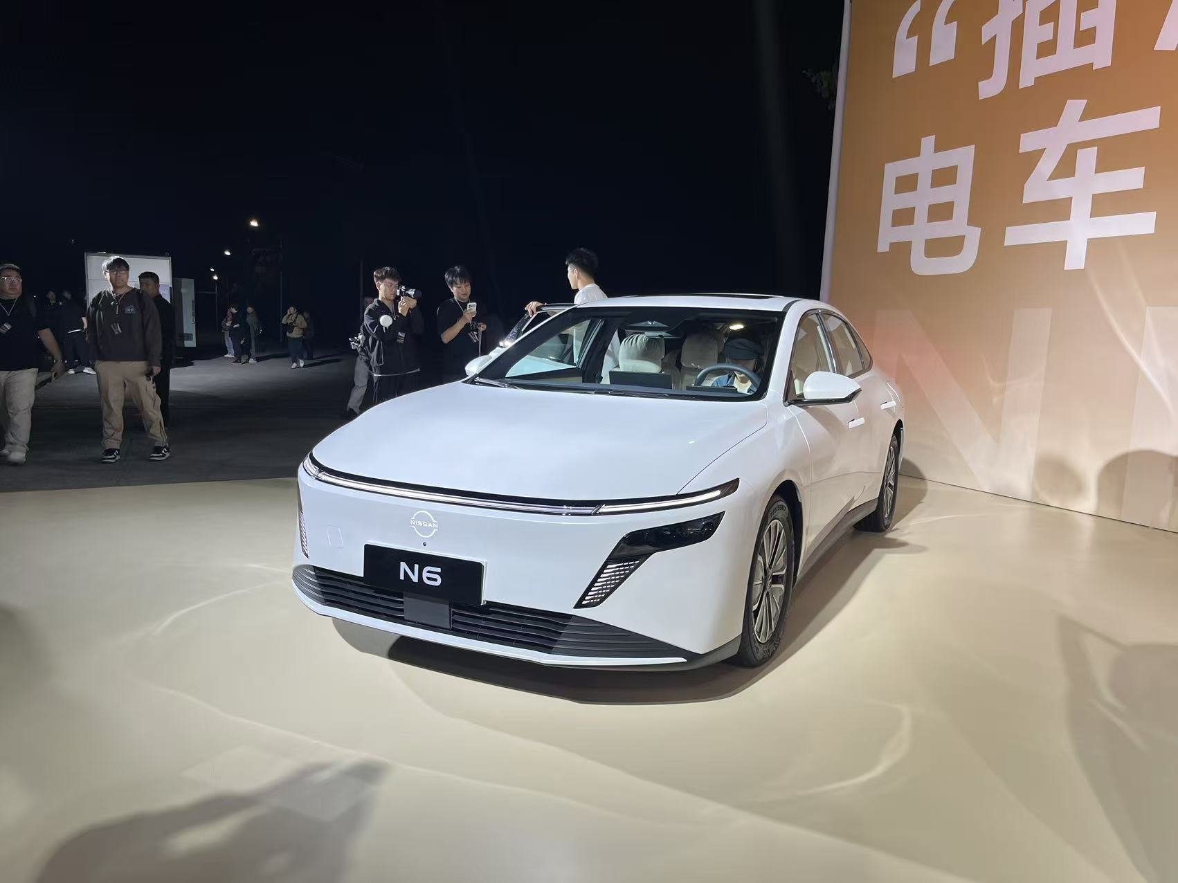 10.69�f(w��n)���A(y��)�ۙ�(qu��n)��r(ji��)���|�L(f��ng)�ծa(ch��n)N6����m(x��)��180����ͺ�2.79