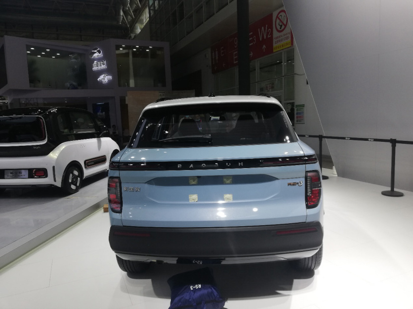 人见人爱的小型SUV，新宝骏RS-3亮相北京车展