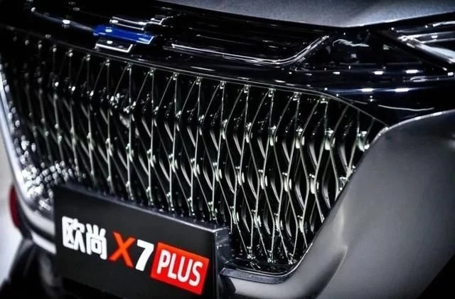 之前觉得分体式大灯好丑 如今到了长安欧尚X7 PLUS 咋好看了呢？