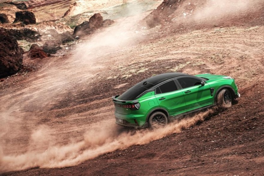 中国第一台高性能运动SUV?侃侃限量上市的领克05+