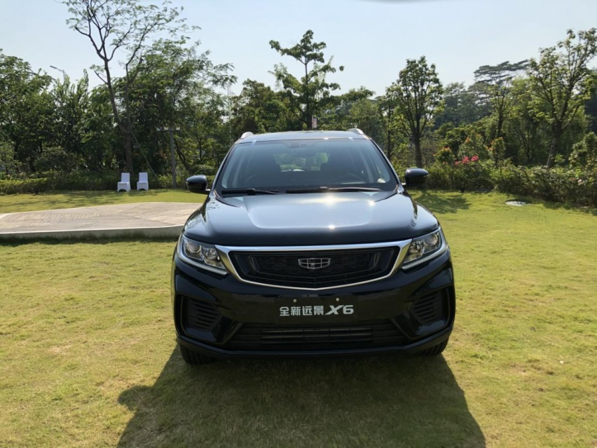 实拍吉利全新远景X6，7万块的紧凑型SUV也有众多惊喜之处