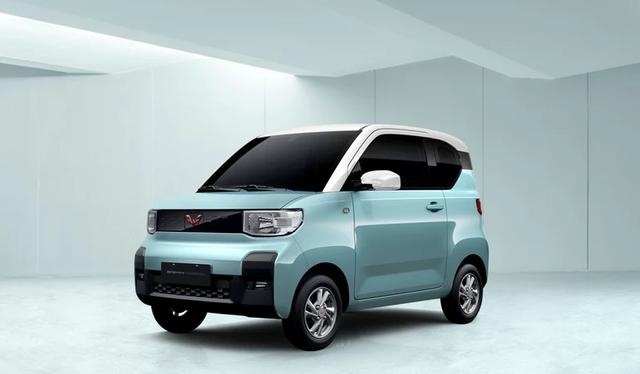 五菱全新电动车命名为宏光MINI EV 4座设计满足日常出行