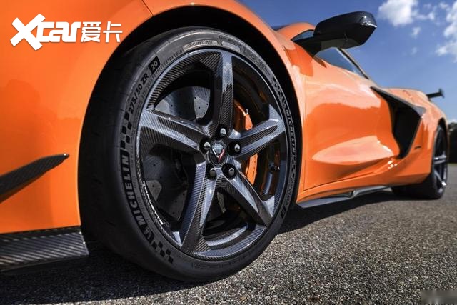末代自吸超跑科尔维特Z06，搭载史上最强5.5L V8